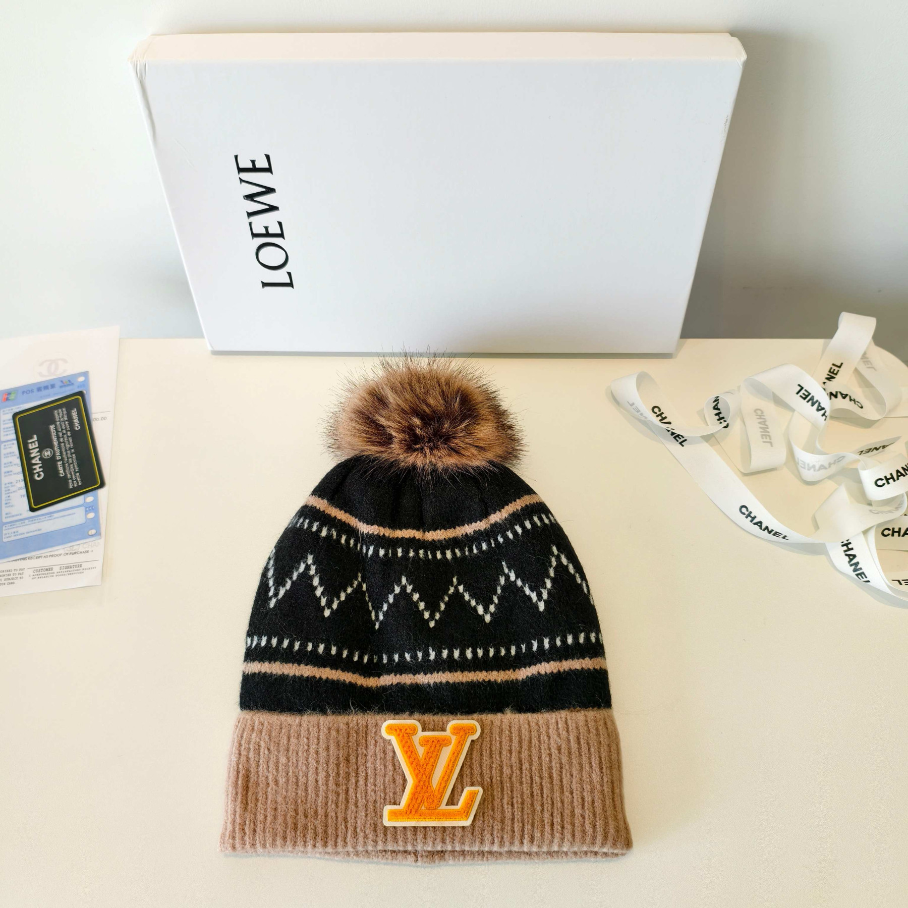 l0vis Vvtt0n beanie