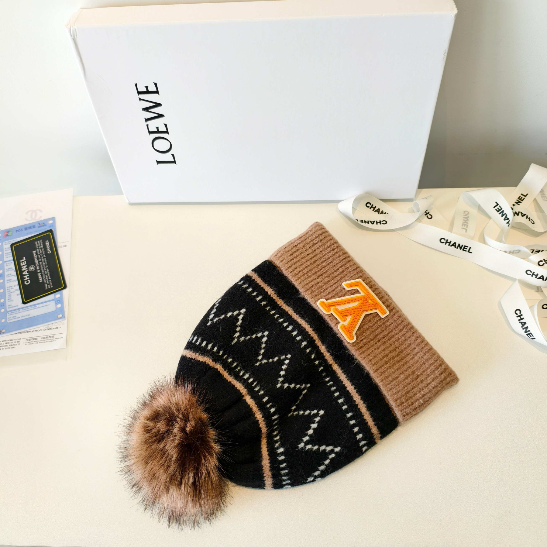 l0vis Vvtt0n beanie