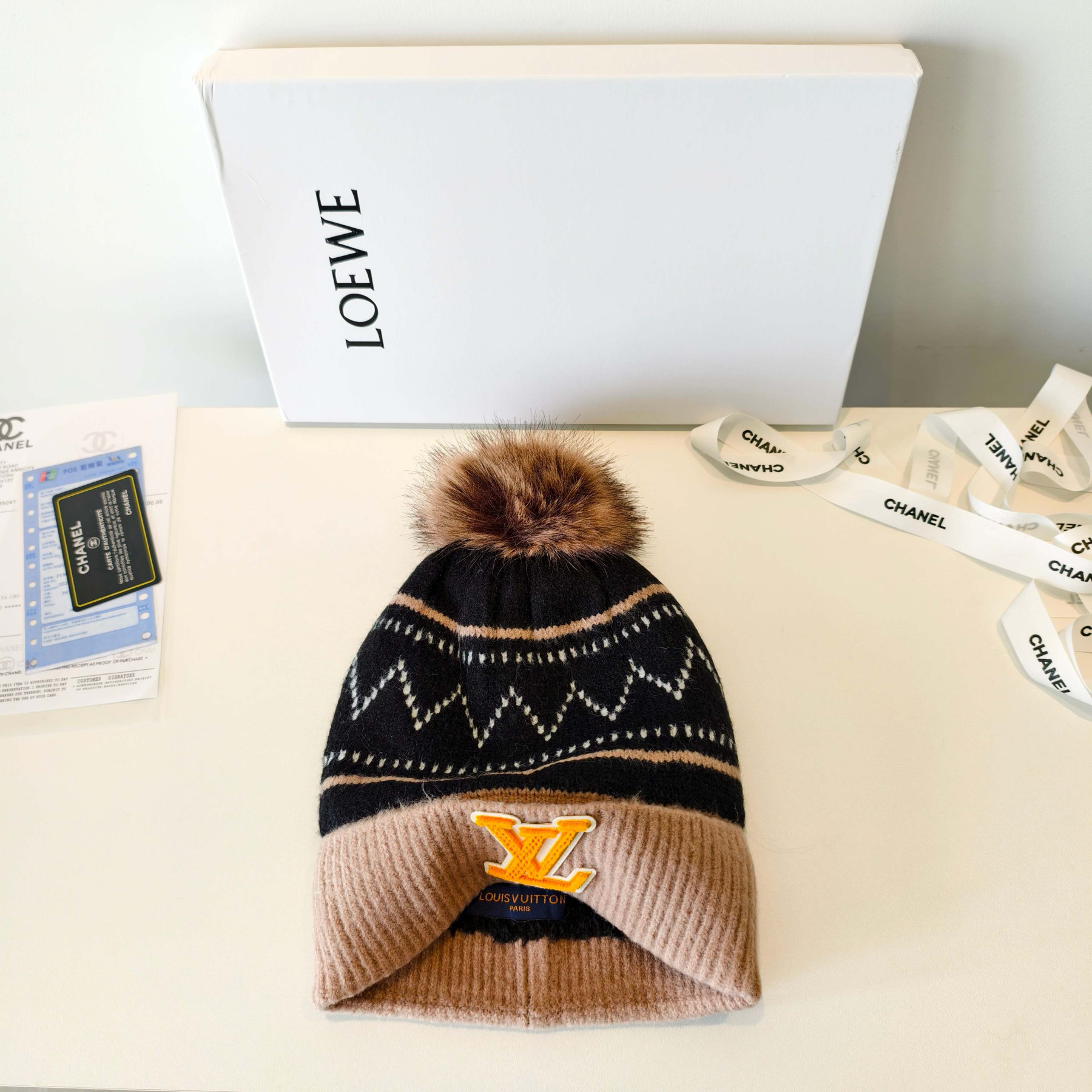 l0vis Vvtt0n beanie