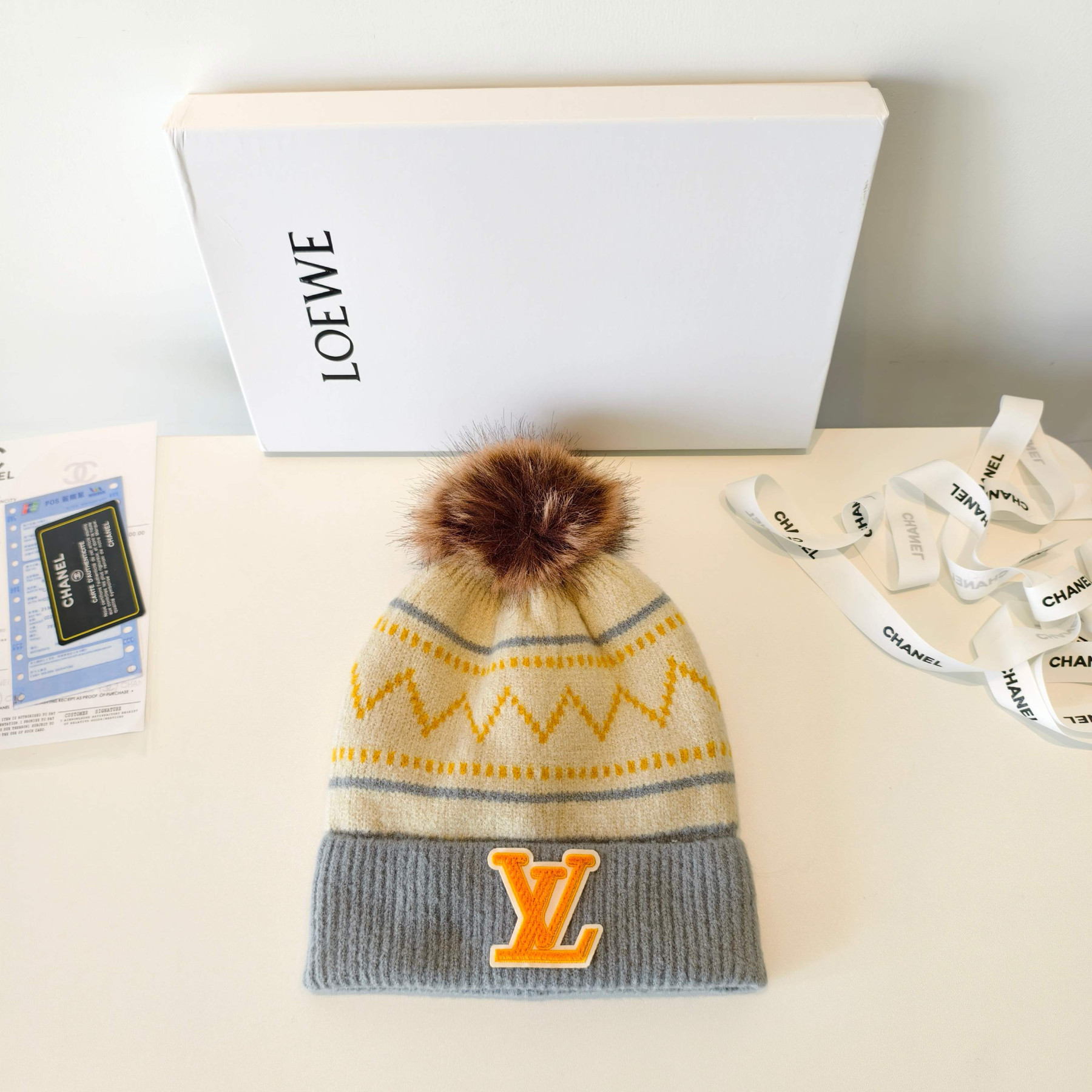 l0vis Vvtt0n beanie