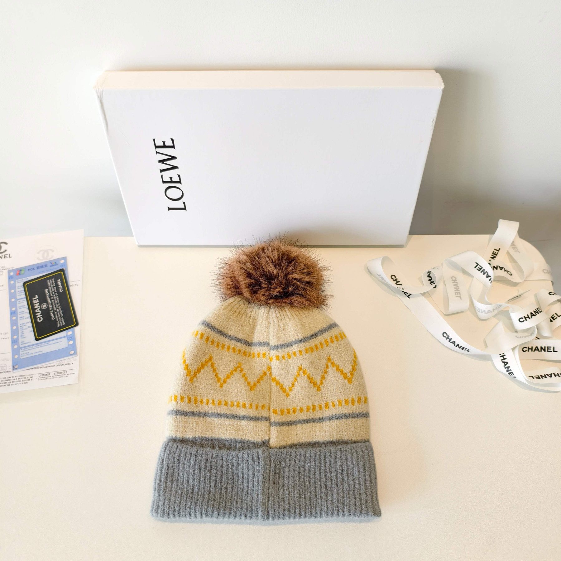 l0vis Vvtt0n beanie