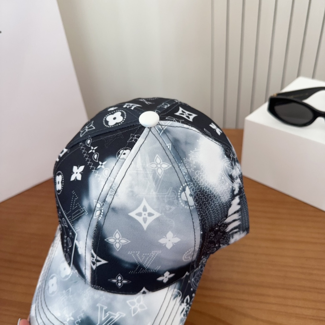 Louis Vuitton Baseball Cap