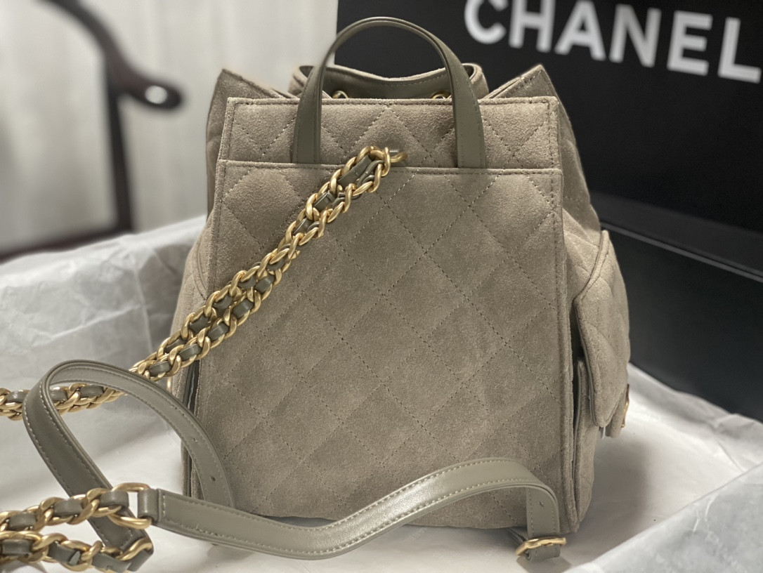 Ch**el 25 medium backpack as5600 23x23x14cm
