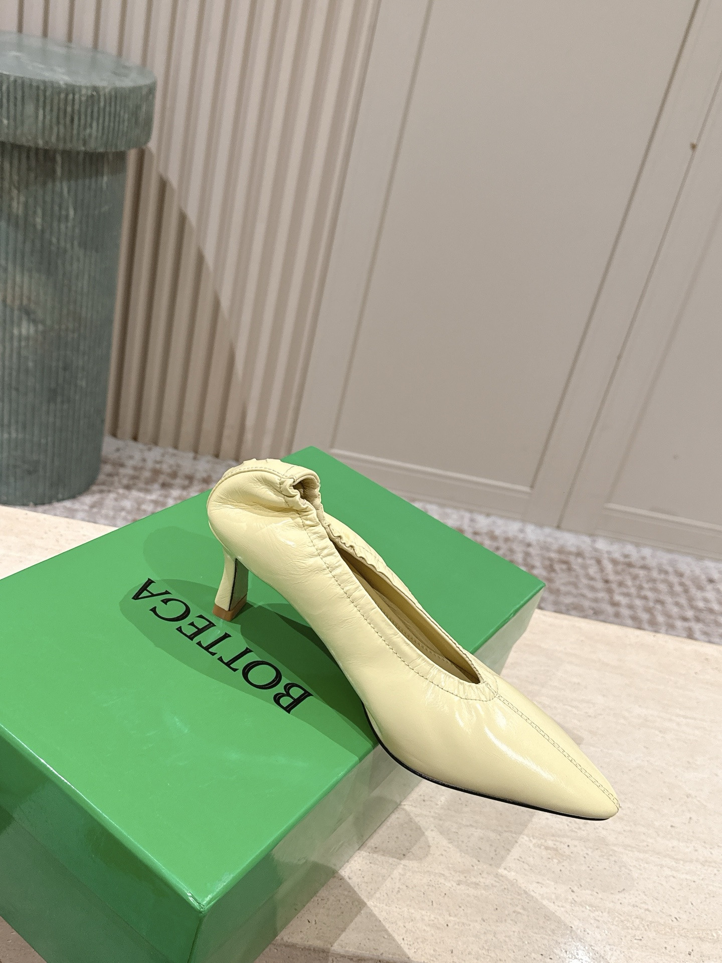 UA Bottega Veneta Sofia Pump