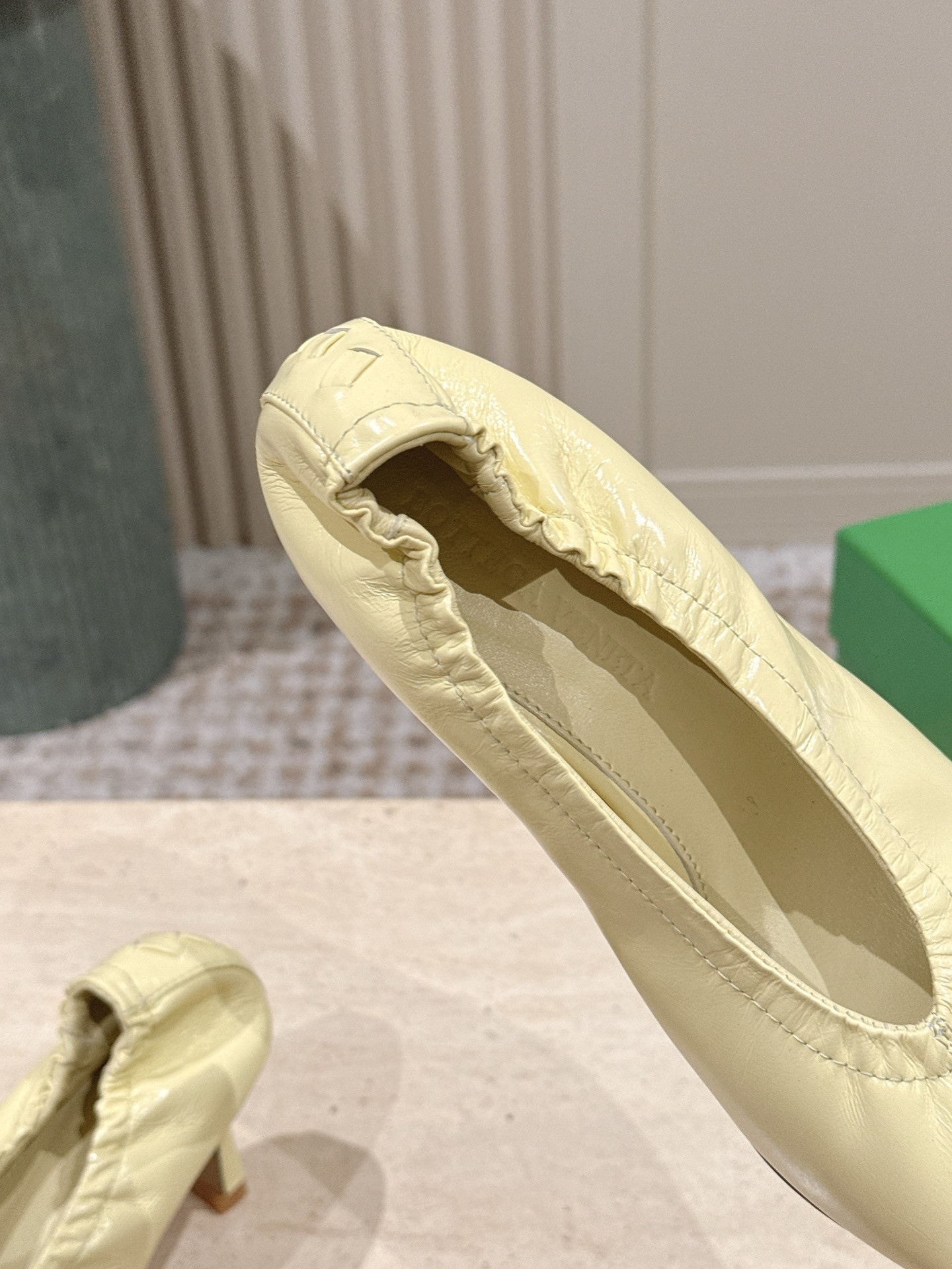 UA Bottega Veneta Sofia Pump