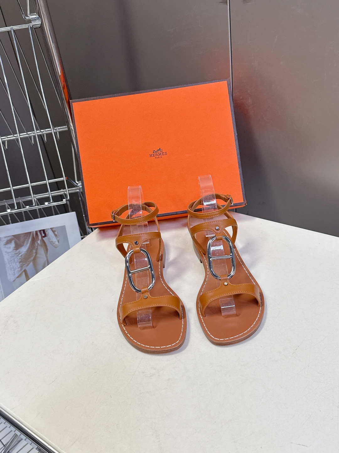 ua H**me5 marinella sandal
