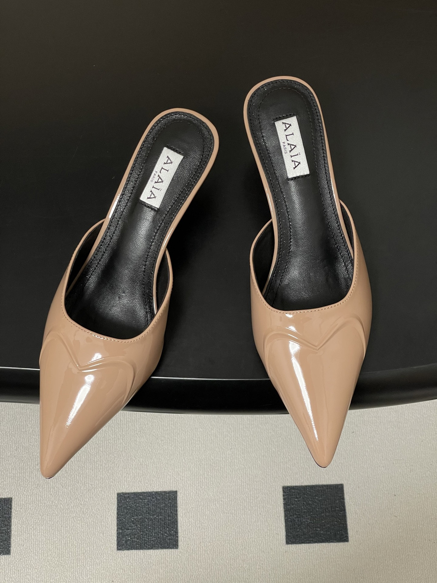 UA Alaïa Le Cœur 3D Mules 6.5cm Heel