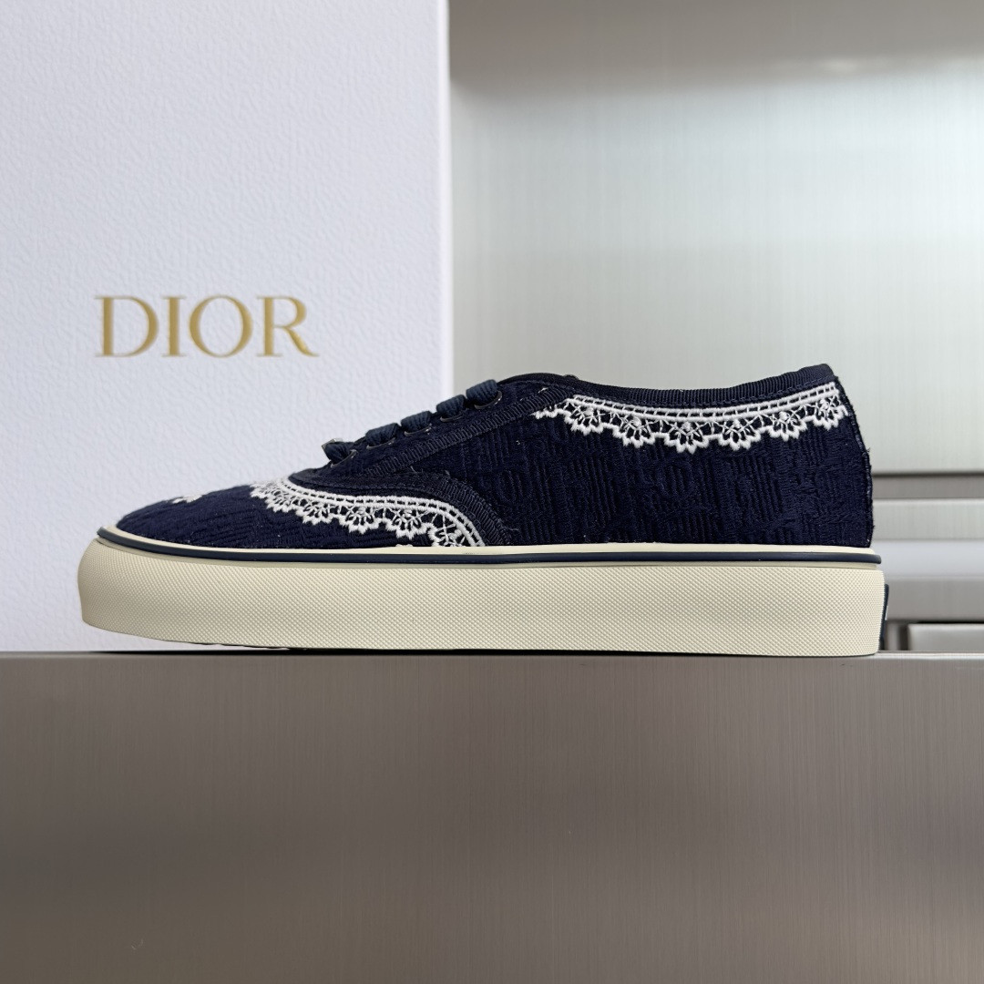 ua D10r saltwind sneaker