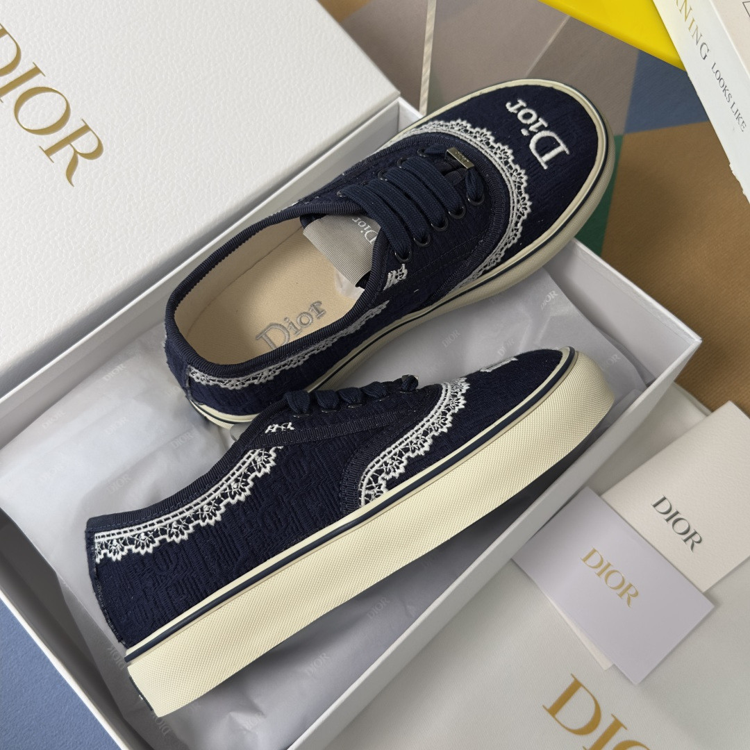 ua D10r saltwind sneaker
