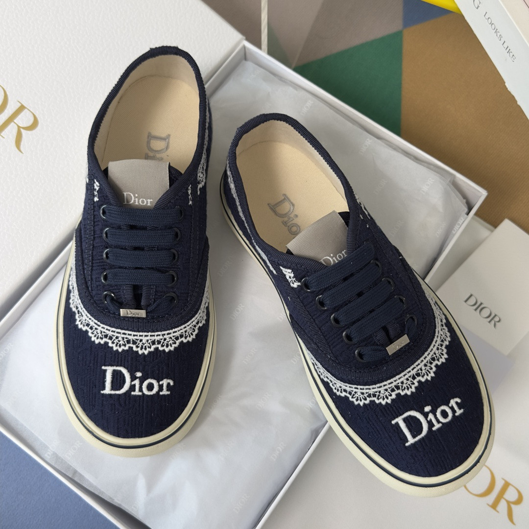 ua D10r saltwind sneaker