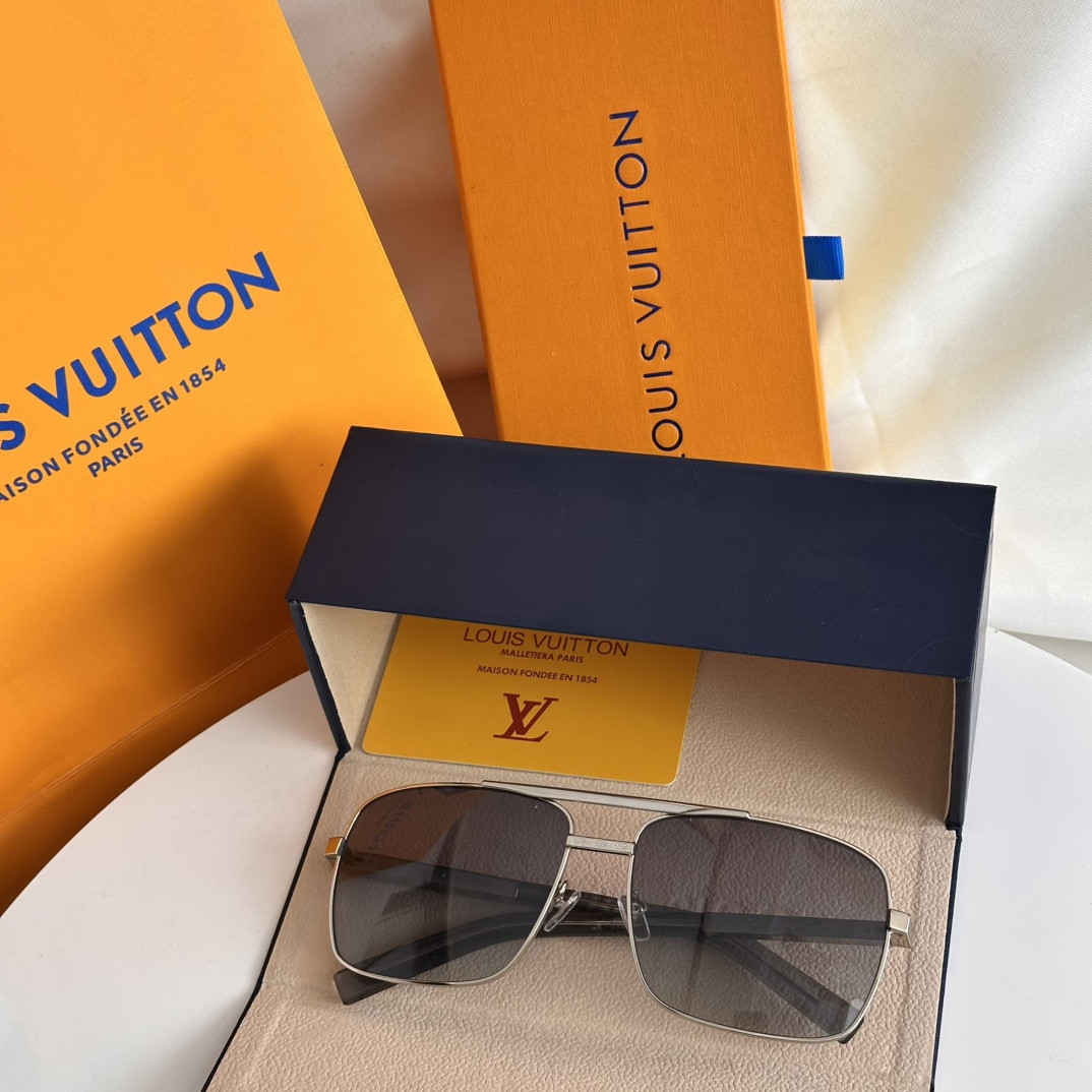 LV Glasses Z0259U