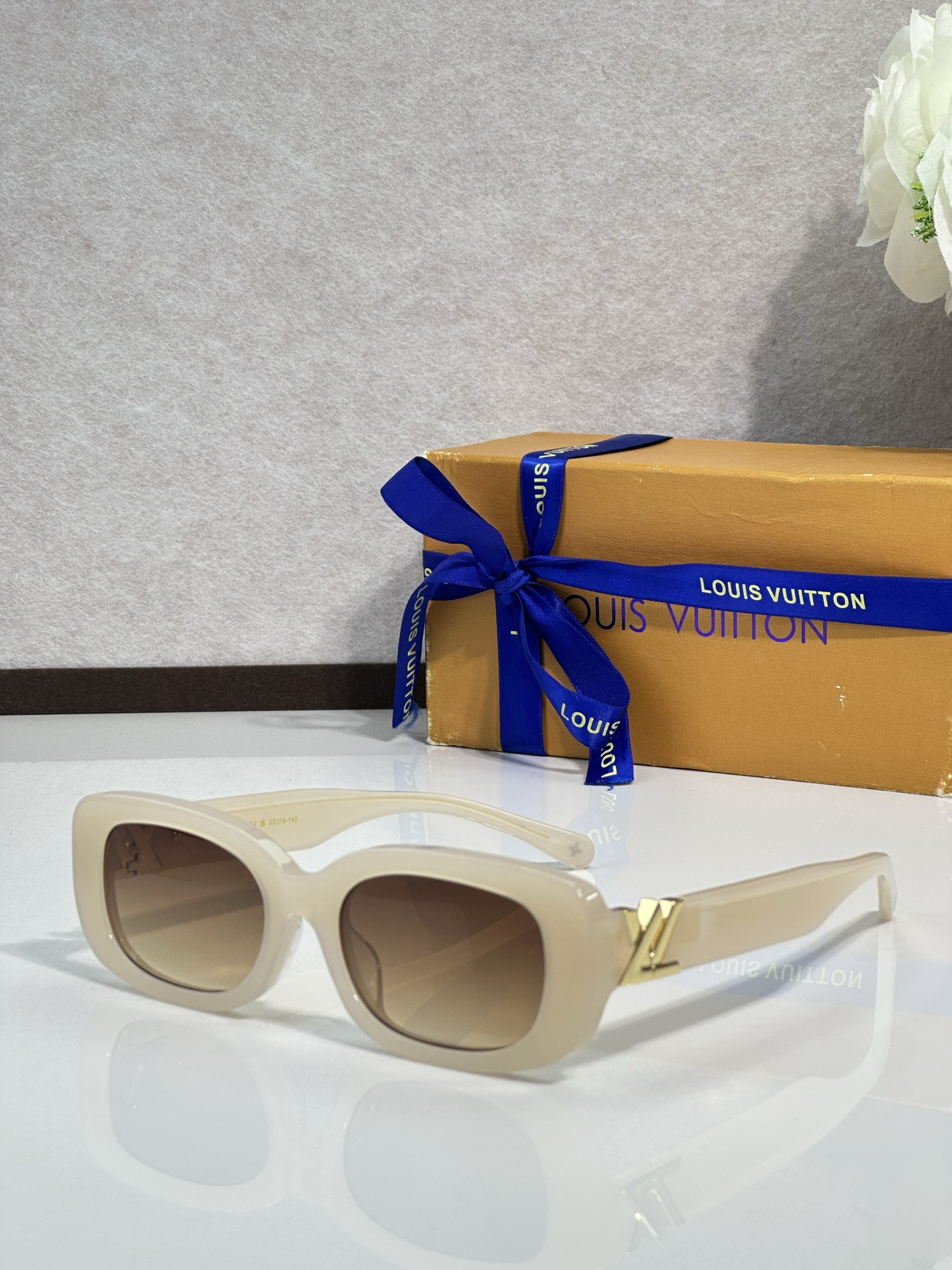 LV Glasses Z3013U 53-19-140