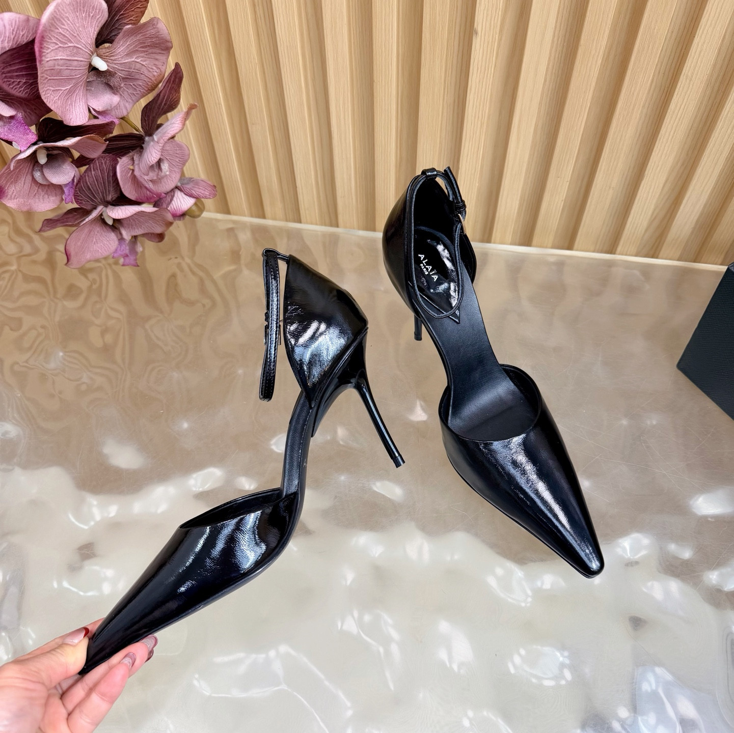 ua A1a1a drop pumps in leather 9cm heel