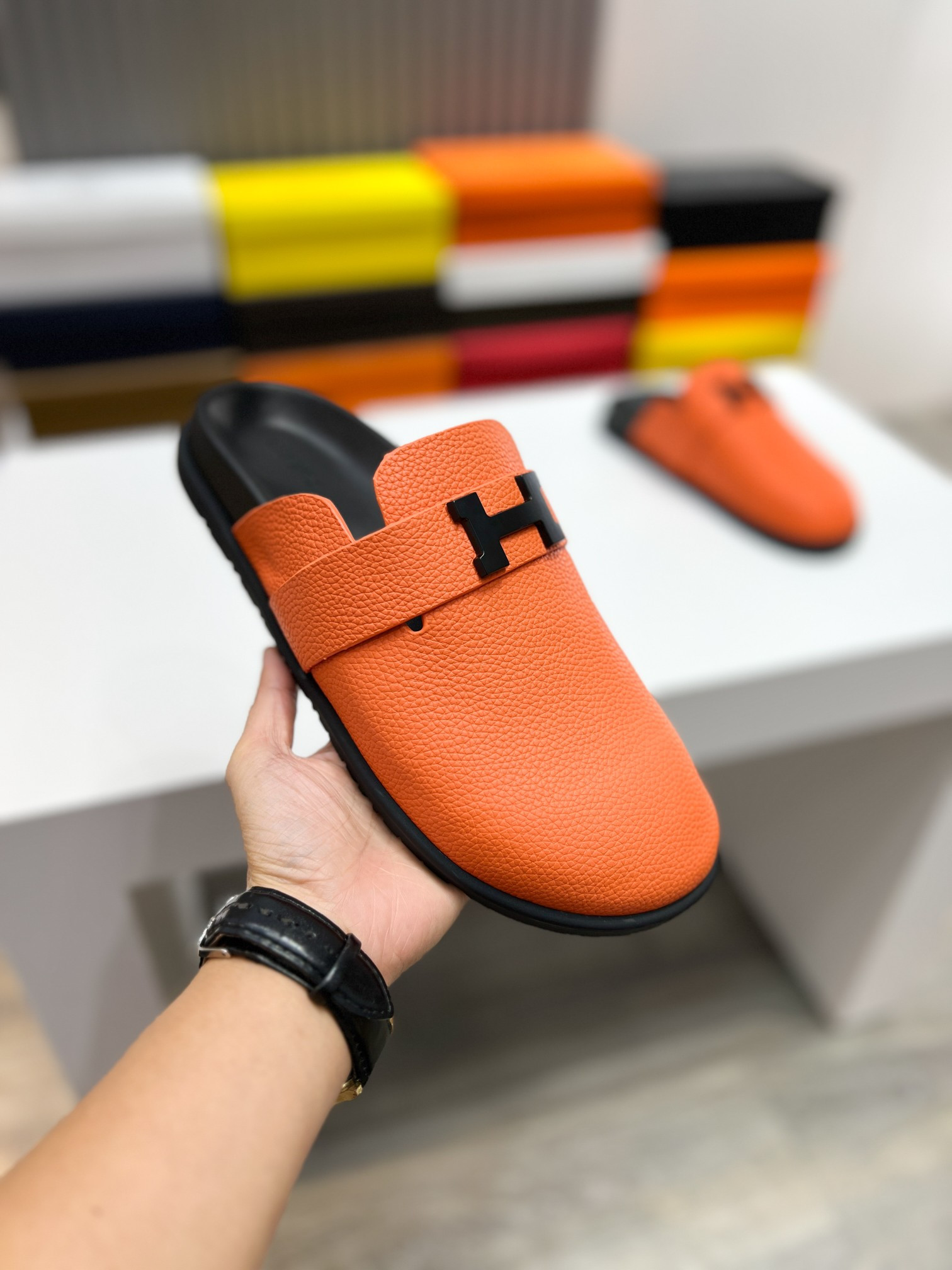ua H**me5 mule