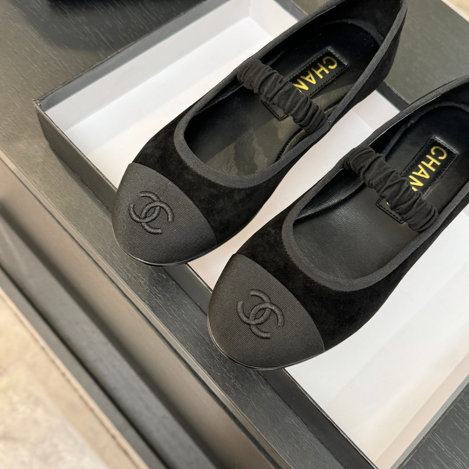 ua Ch**el mary janes