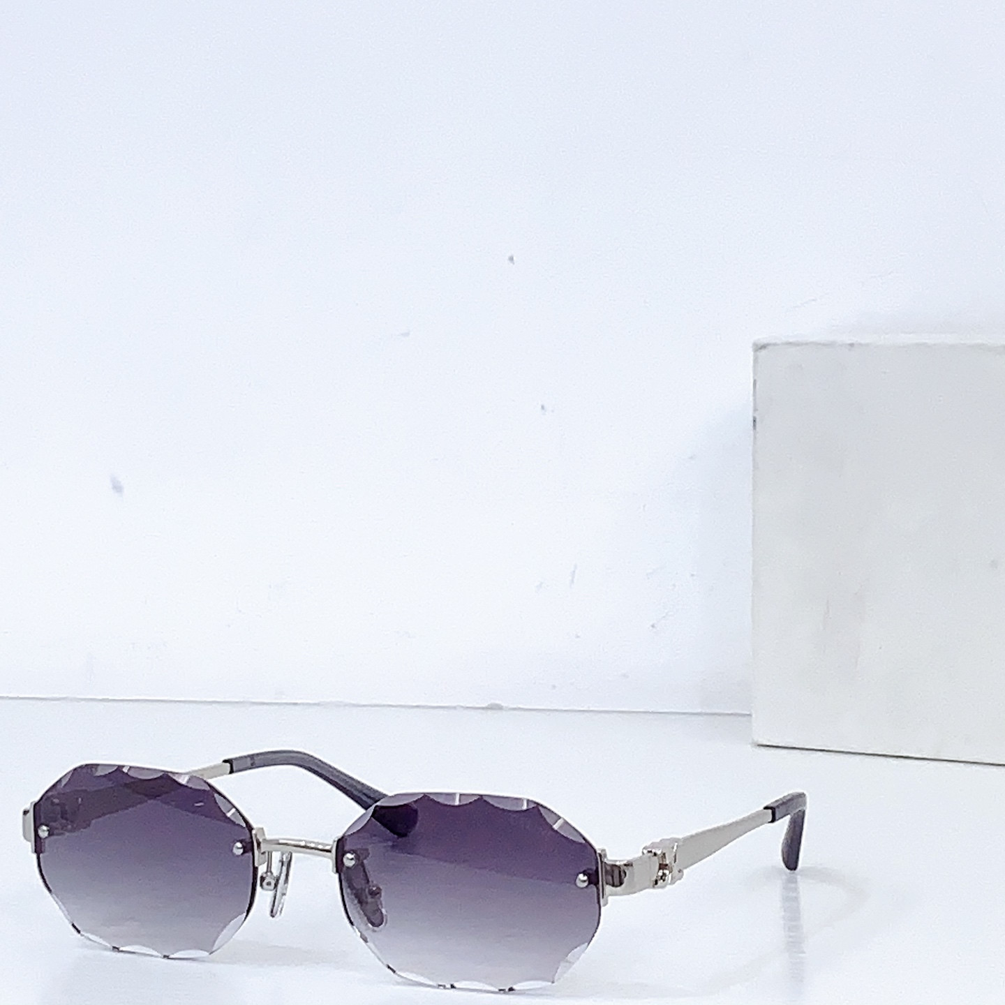 Ce1i*e glasses cl42141u 56-18-143
