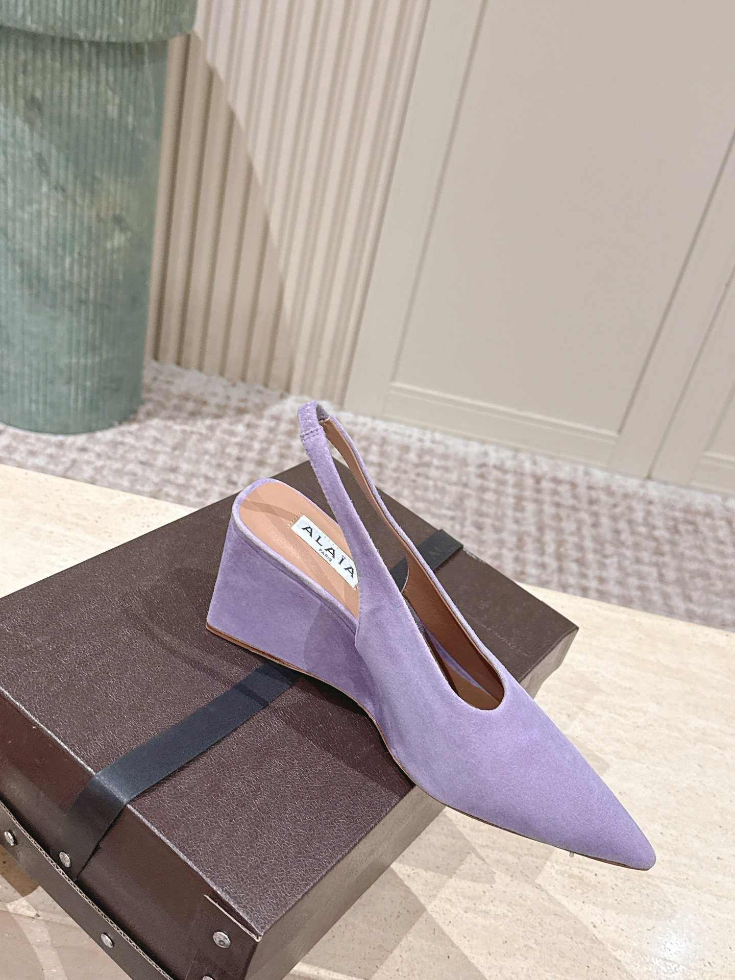 ua A1a1a cube slingbacks