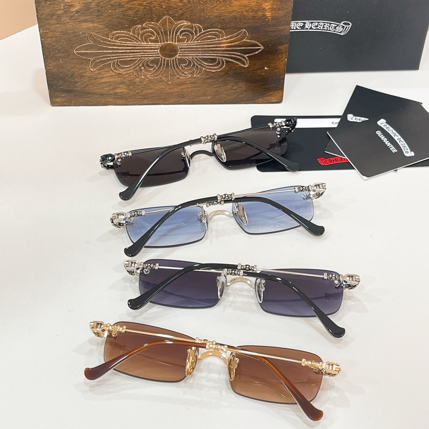 Ch*0me He**ts glasses piles iii 55-20-144