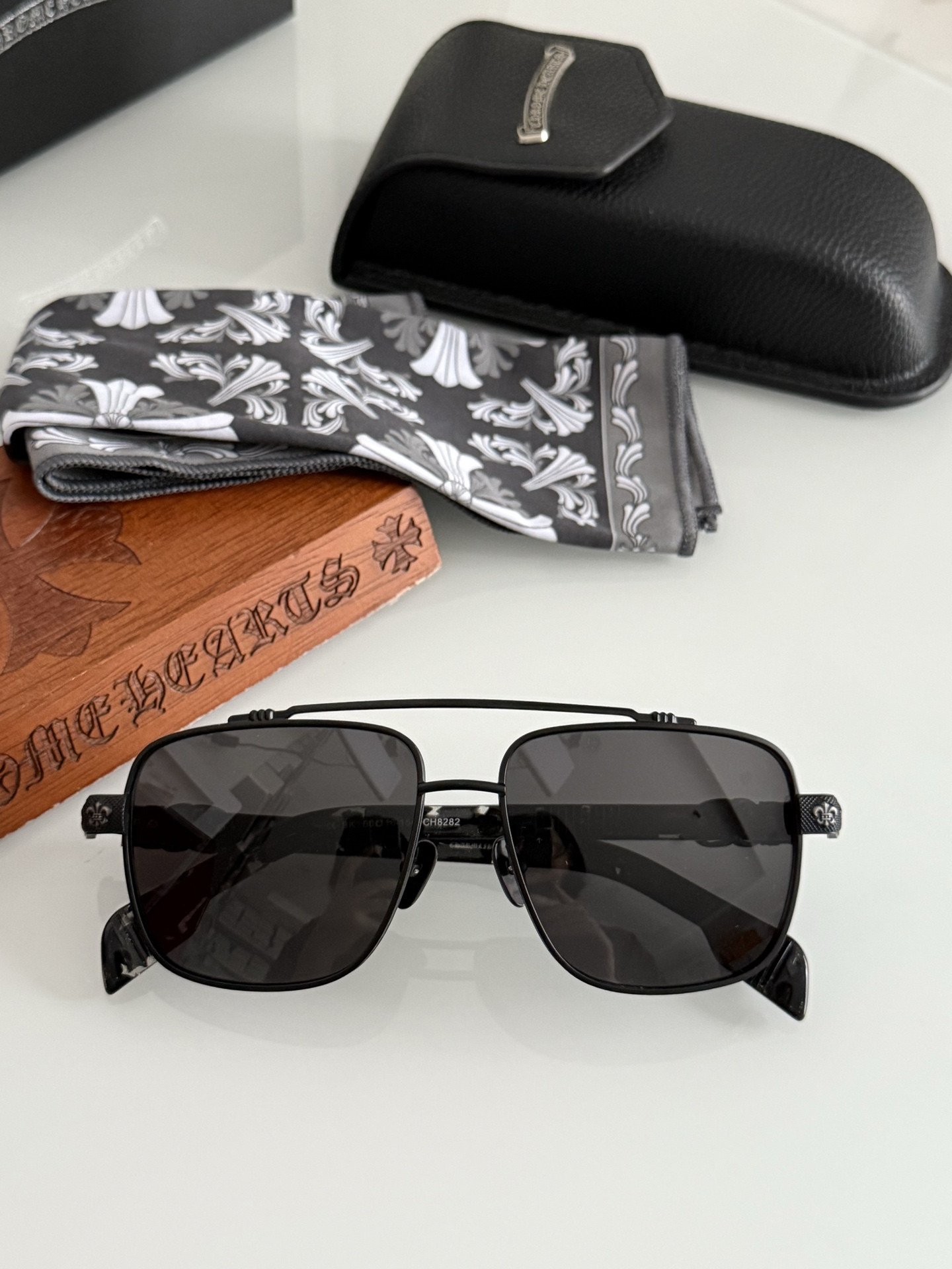 Ch*0me He**ts glasses ch8282 60-16-154