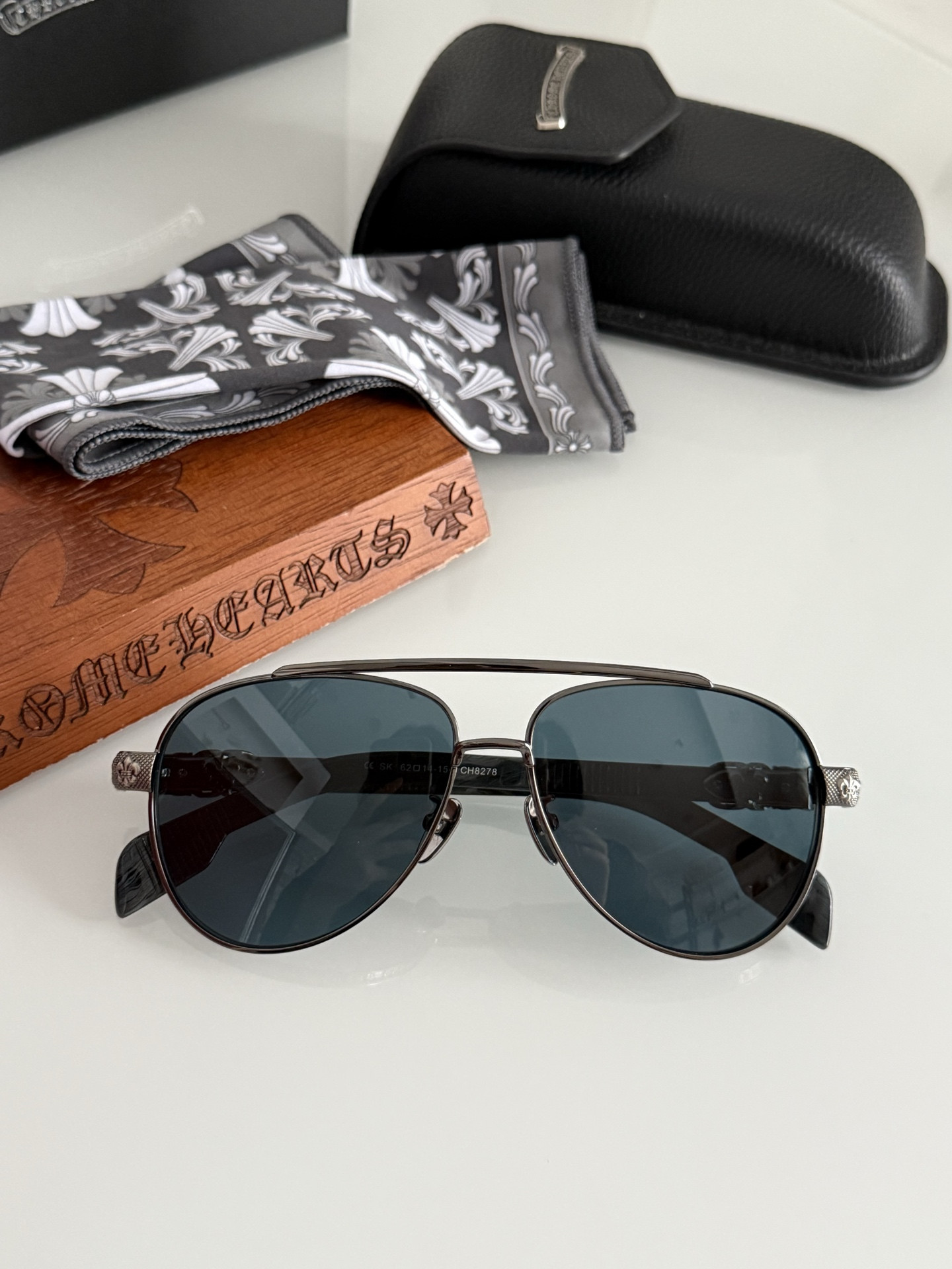 Ch*0me He**ts glasses ch8278 62-14-154