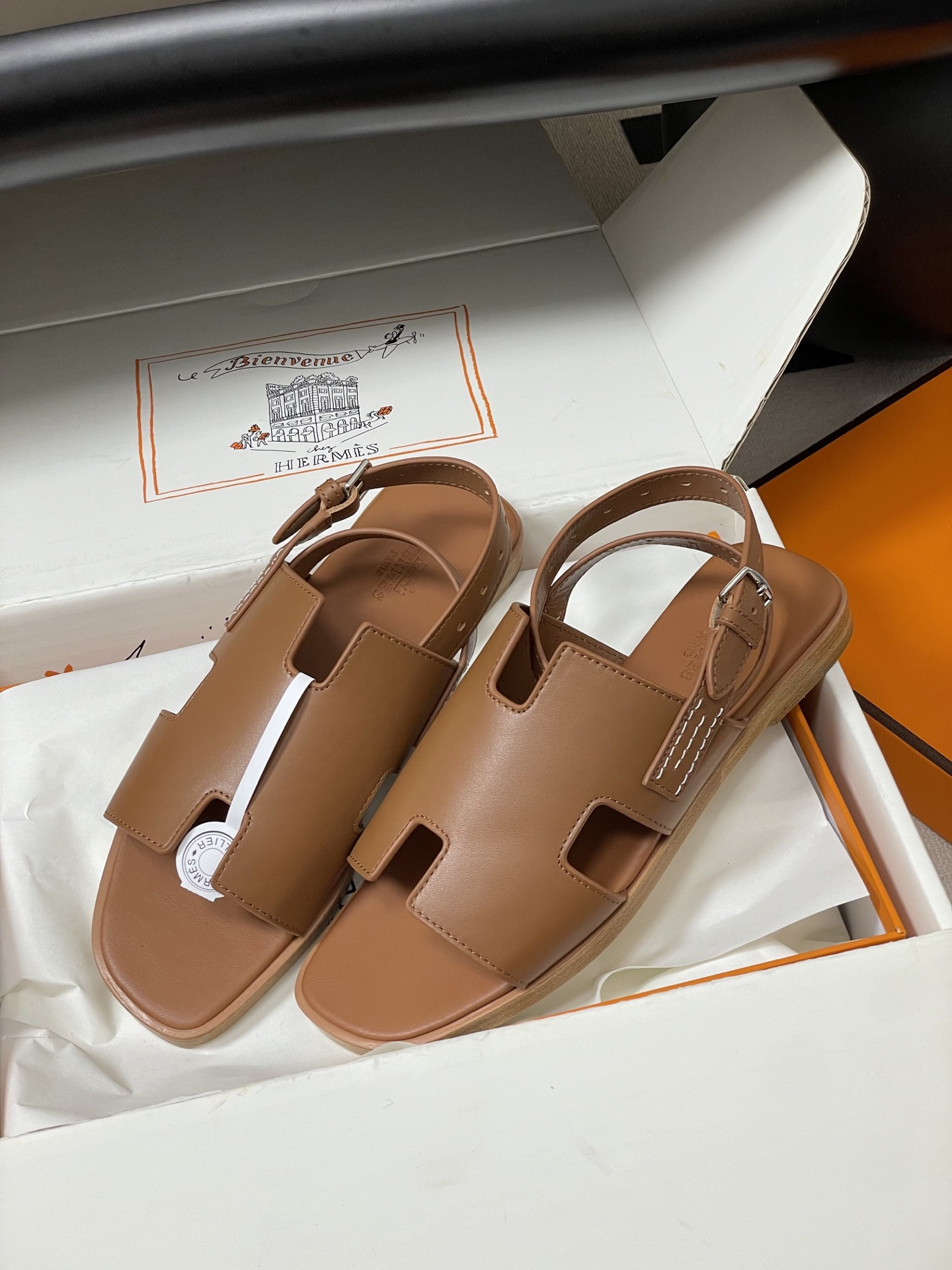 ua H**me5 maya sandal