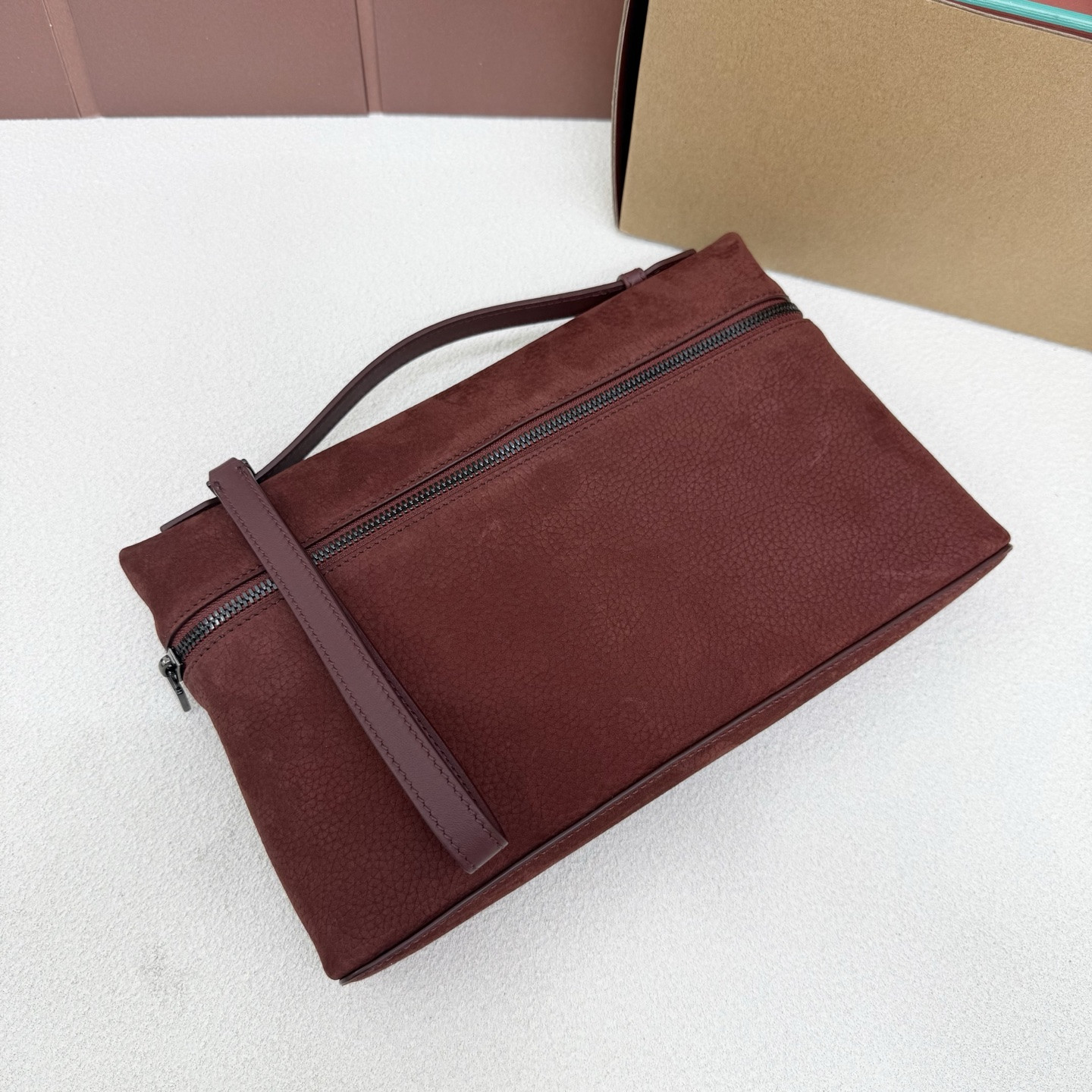 Loro Piana Extra pouch L29 29x18x5cm