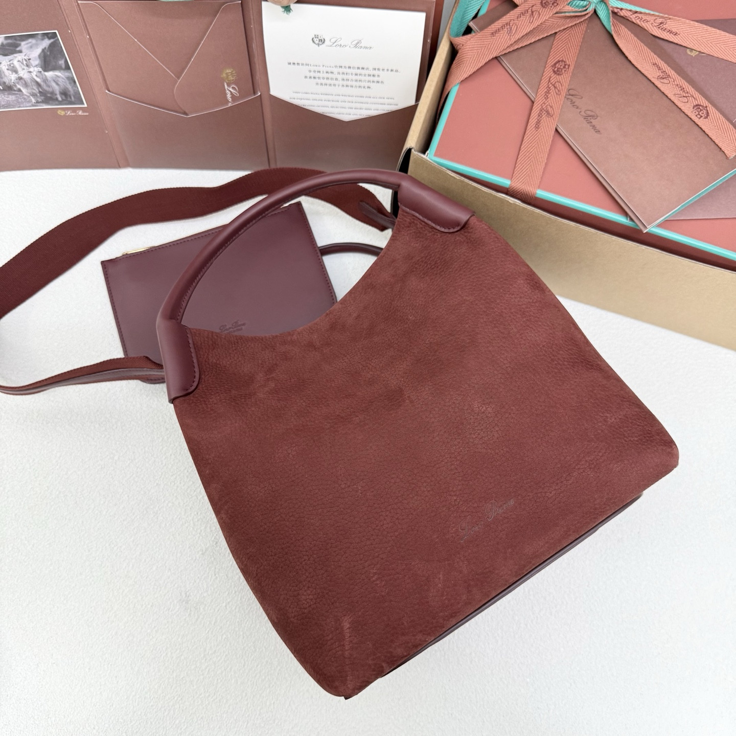 Loro Piana Large Bale Bag 28x36x22cm