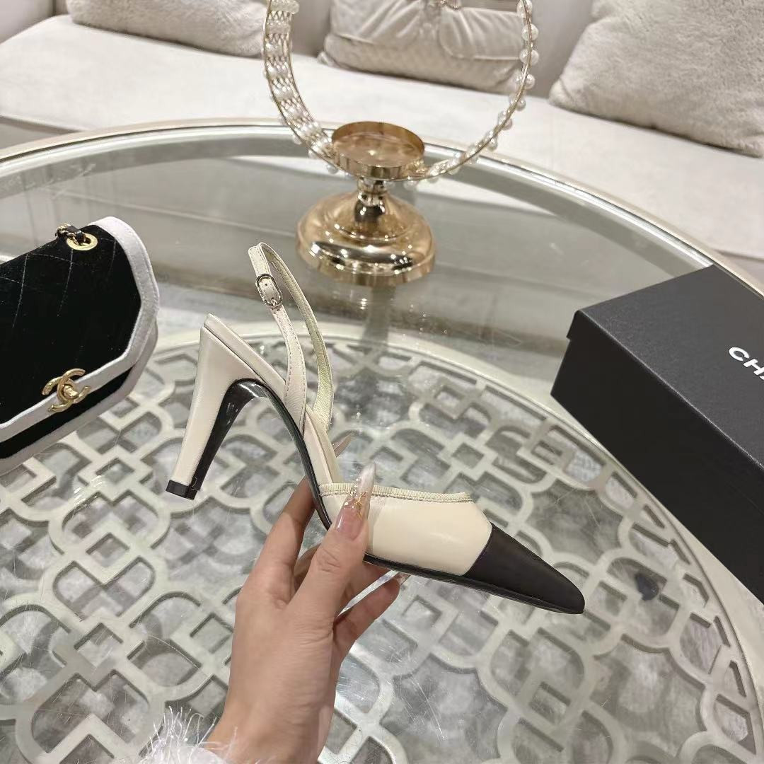 ua Ch**el slingbacks