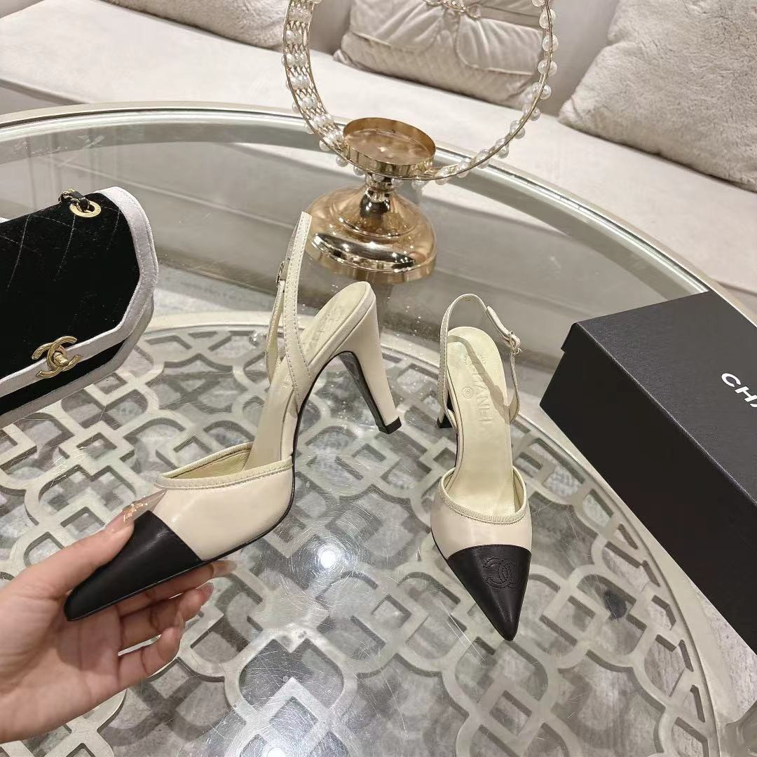 ua Ch**el slingbacks