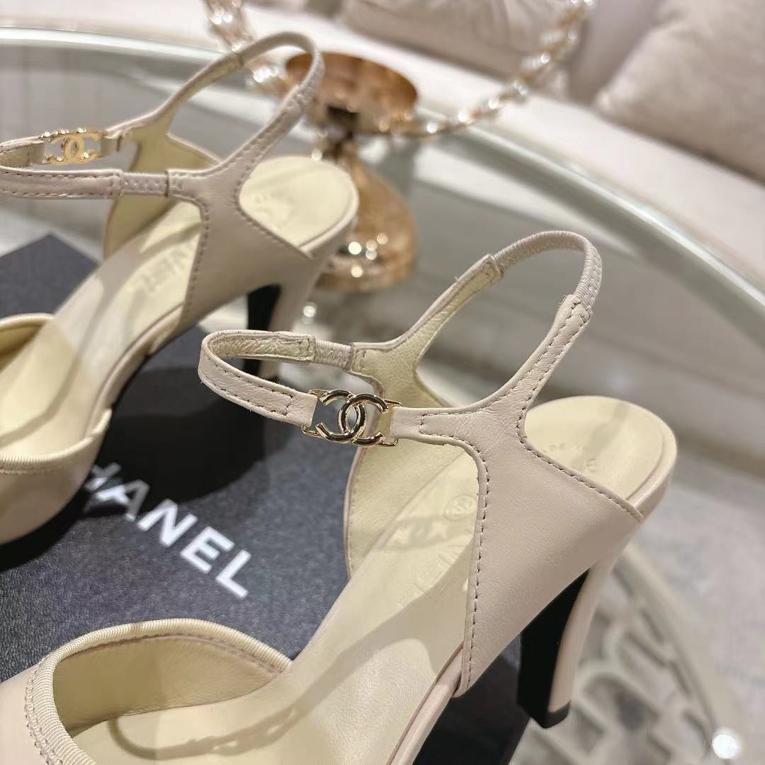 ua Ch**el slingbacks