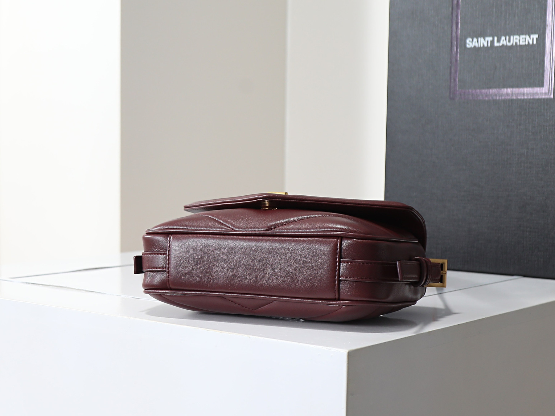 YSL LOULOU toy crossbody in MATELASSÉ lambskin 21x14x5cm