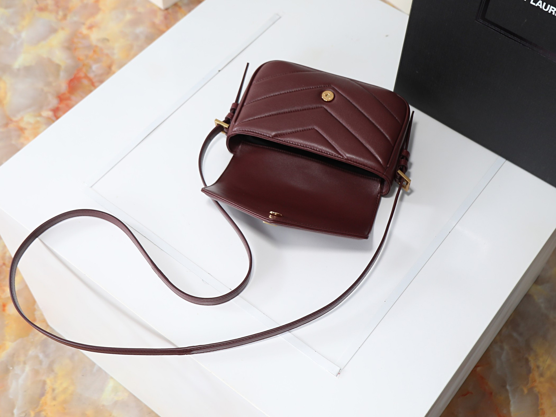 YSL LOULOU toy crossbody in MATELASSÉ lambskin 21x14x5cm