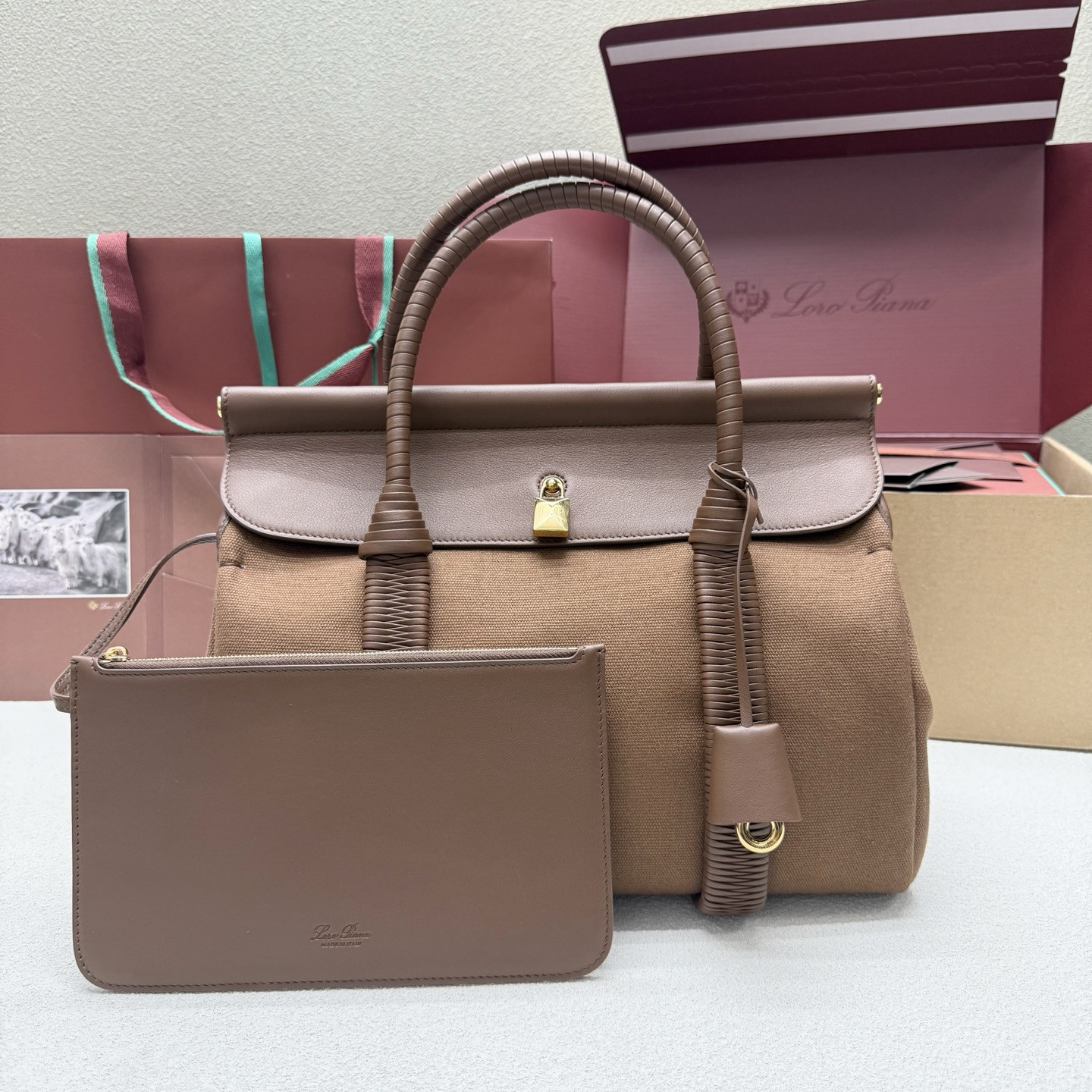 Loro Piana Loom Bag L32 33 x 23 x 18 cm