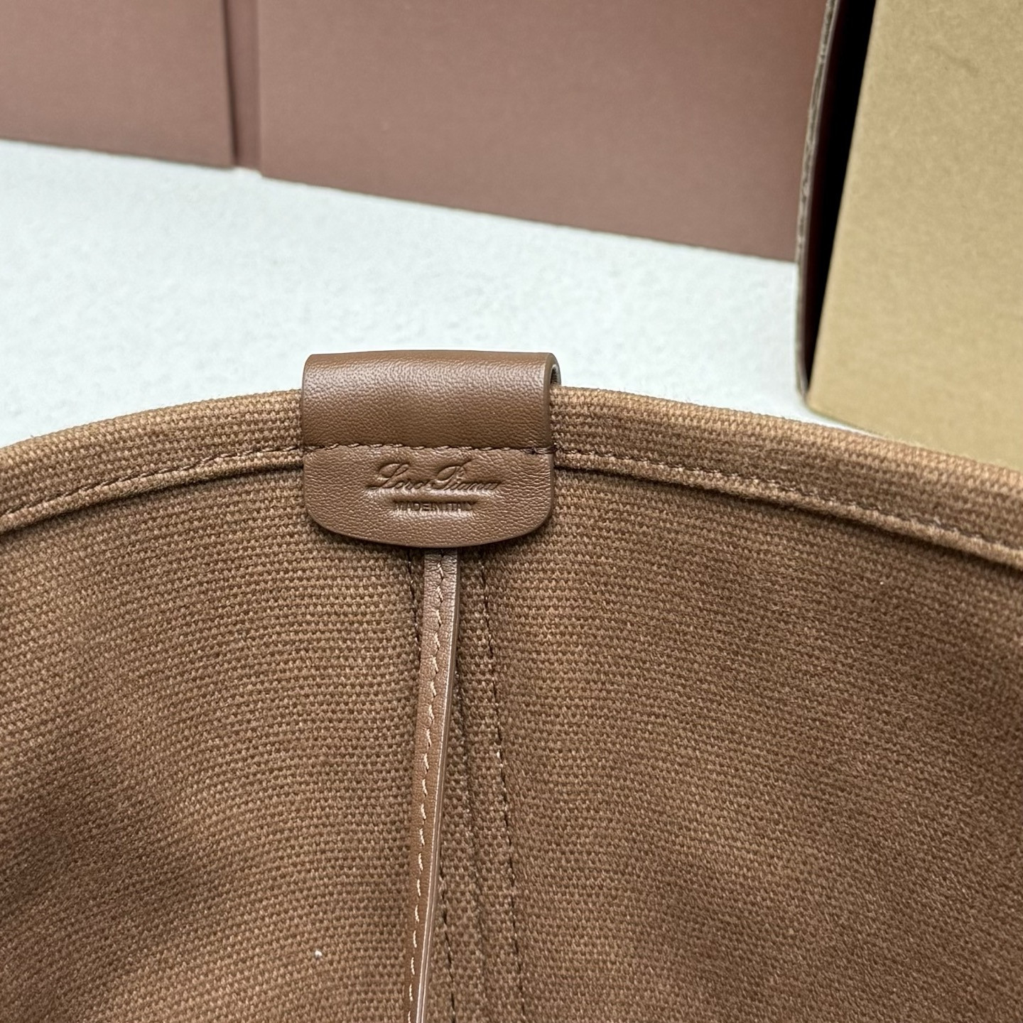 Loro Piana Small Ghiera Shopper 28x19x12cm